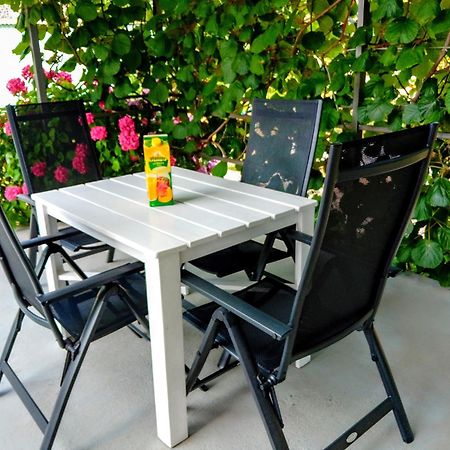 Apartments And Room Markovic Rovinjsko Selo Zewnętrze zdjęcie