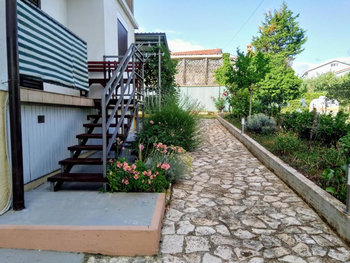 Apartments And Room Markovic Rovinjsko Selo Zewnętrze zdjęcie